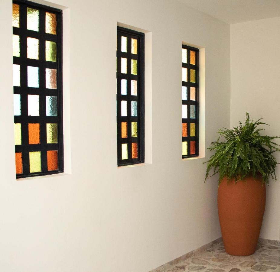 Viamonte House Boutique Hotel Leon Exterior photo
